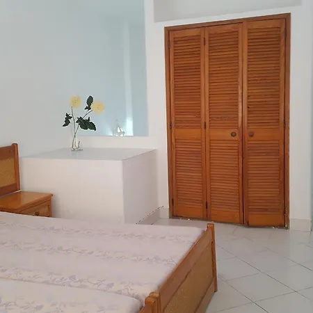 Albufeira, Cerro Branco Apartamento *